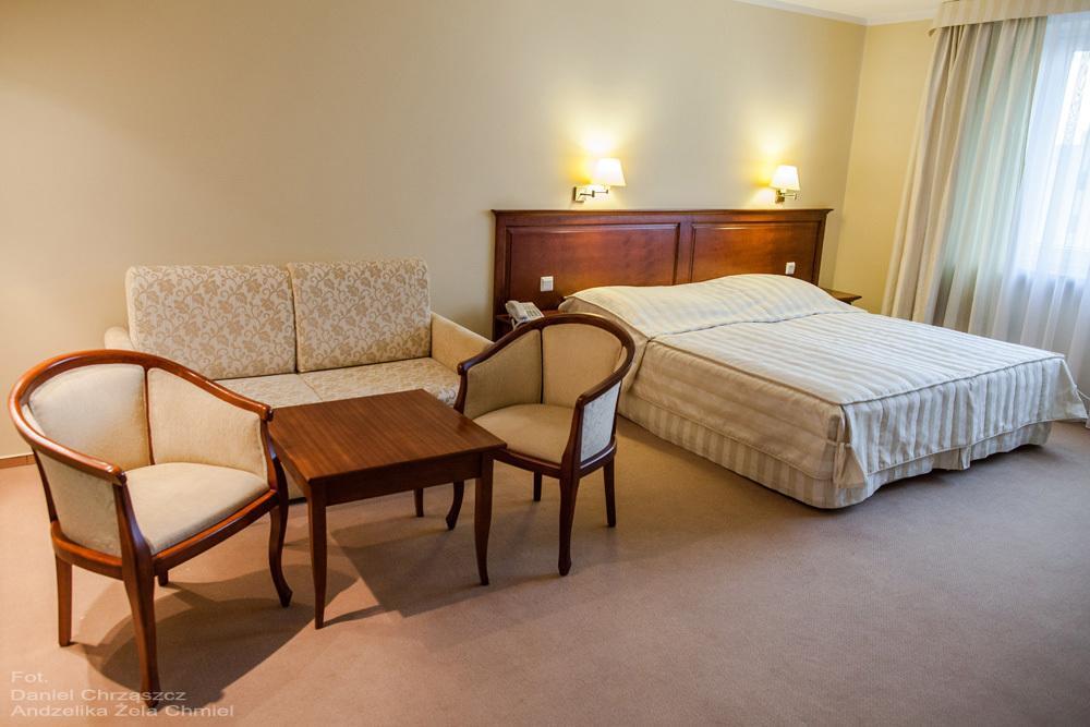 Hotel Prezydencki 3-Star Rzeszow Oda fotoğraf